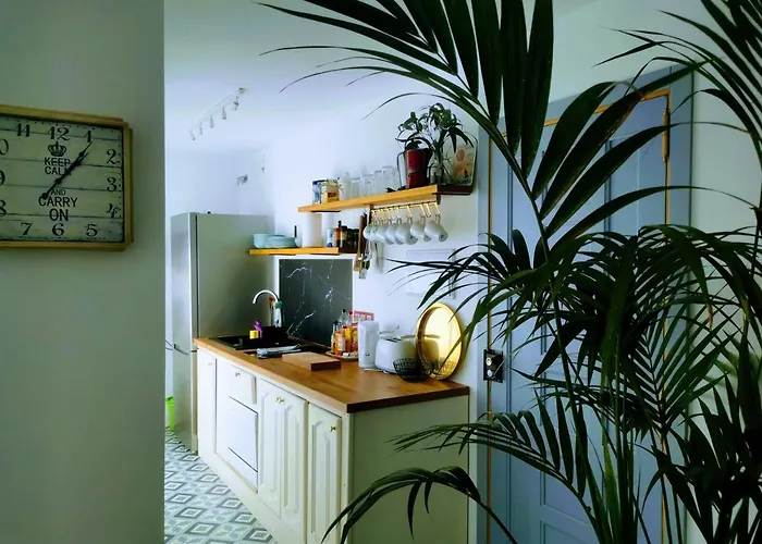 Aba Dali كونيل ذي لا فرونتيرا